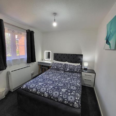Delight Apartment, Close To Excel, London City Airport & O2! Exterior photo