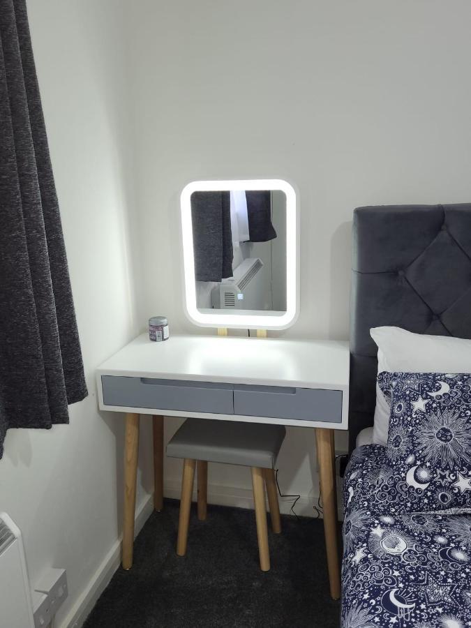 Delight Apartment, Close To Excel, London City Airport & O2! Exterior photo